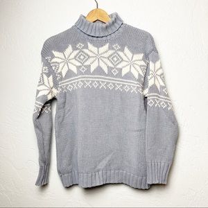 Eddie Bauer turtleneck sweater snowflake periwinkle S petite
